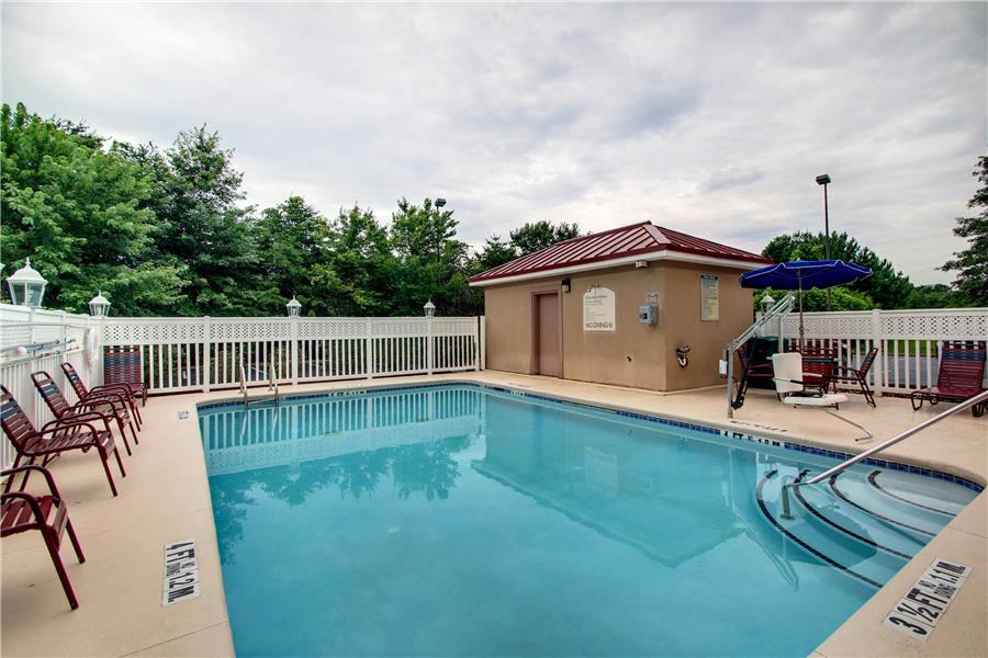 Comfort Suites Woodstock - Atlanta North photo 3