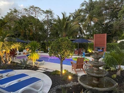 The Agustin Men's Guesthouse photo 3