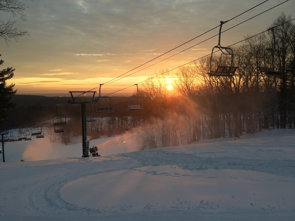 Maple Ski Ridge