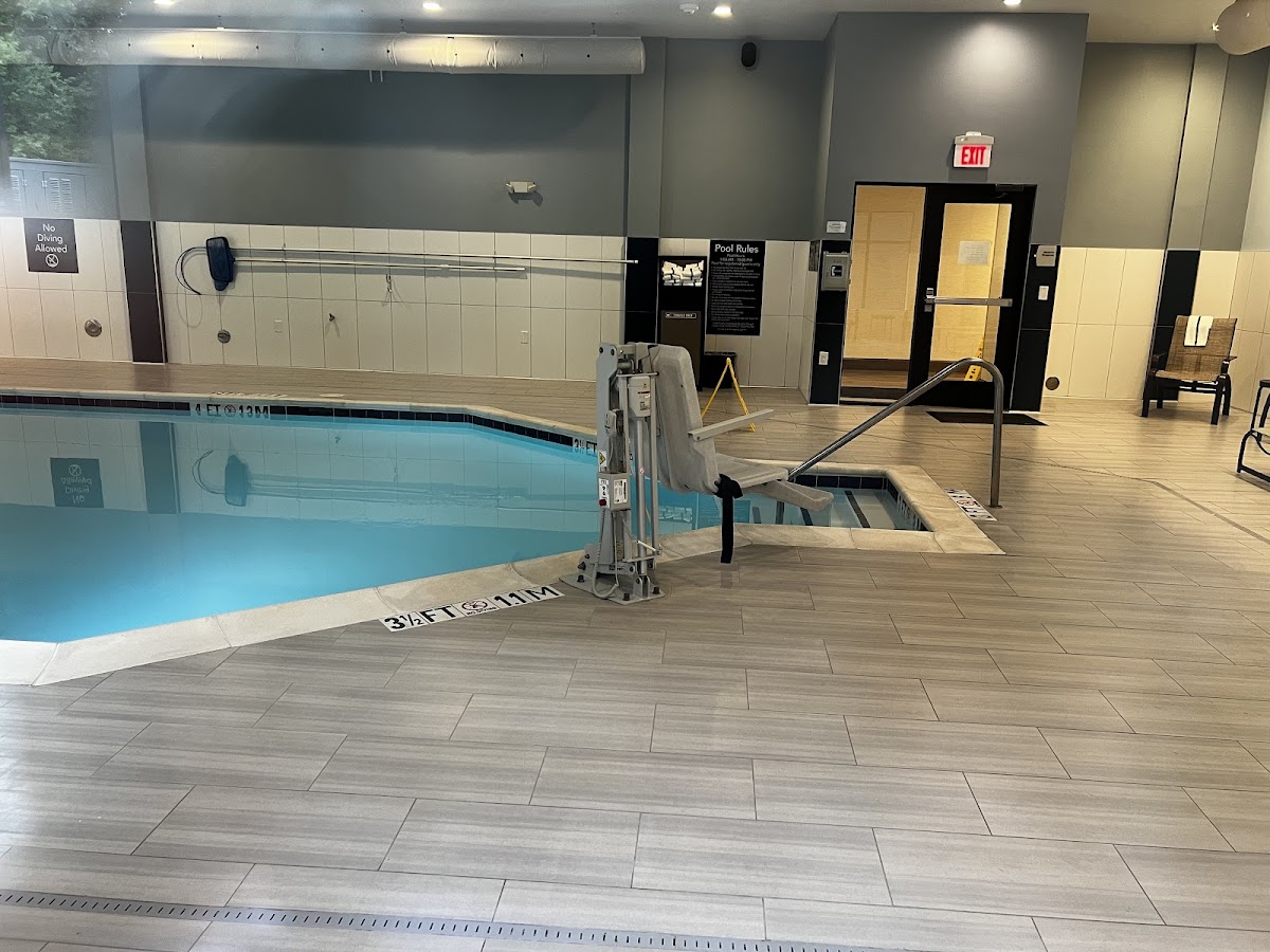 Homewood Suites by Hilton Greensboro Wendover photo 3