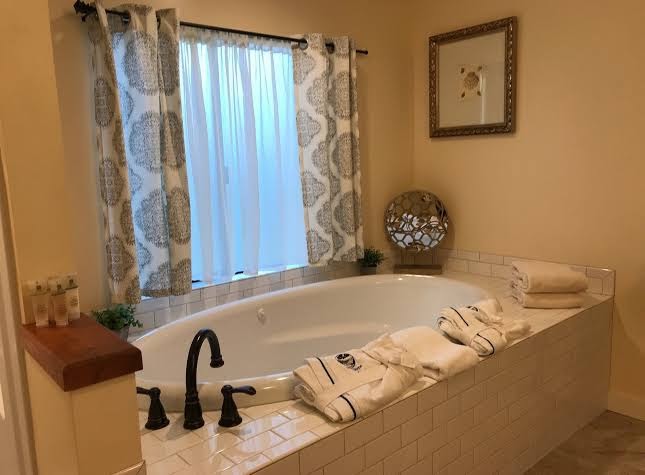 Inn at Buckhorn Cove photo 2