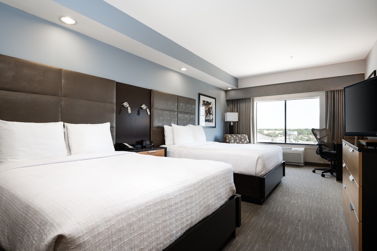 Best Western Premier Bryan College Station photo 2