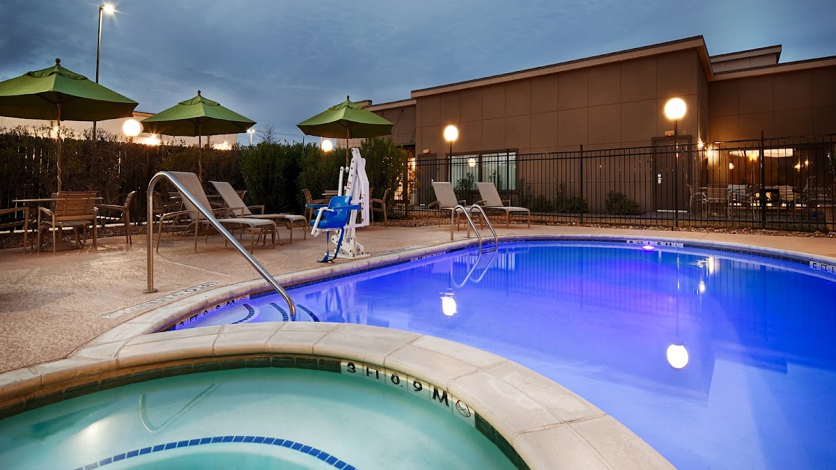 Best Western Premier Bryan College Station photo 3