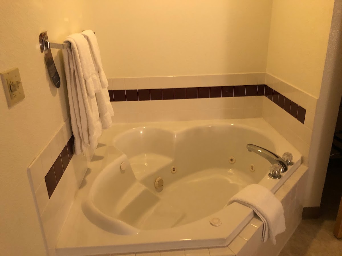 Garnett Hotel & RV Park photo 3