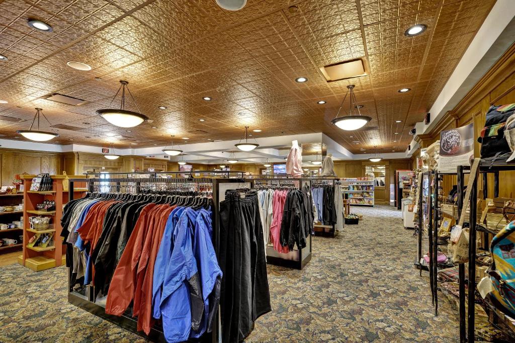 Quality Hotel & Suites At The Falls photo 2
