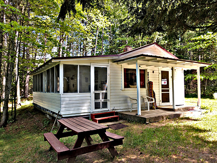 Riverdale Motel & Resort