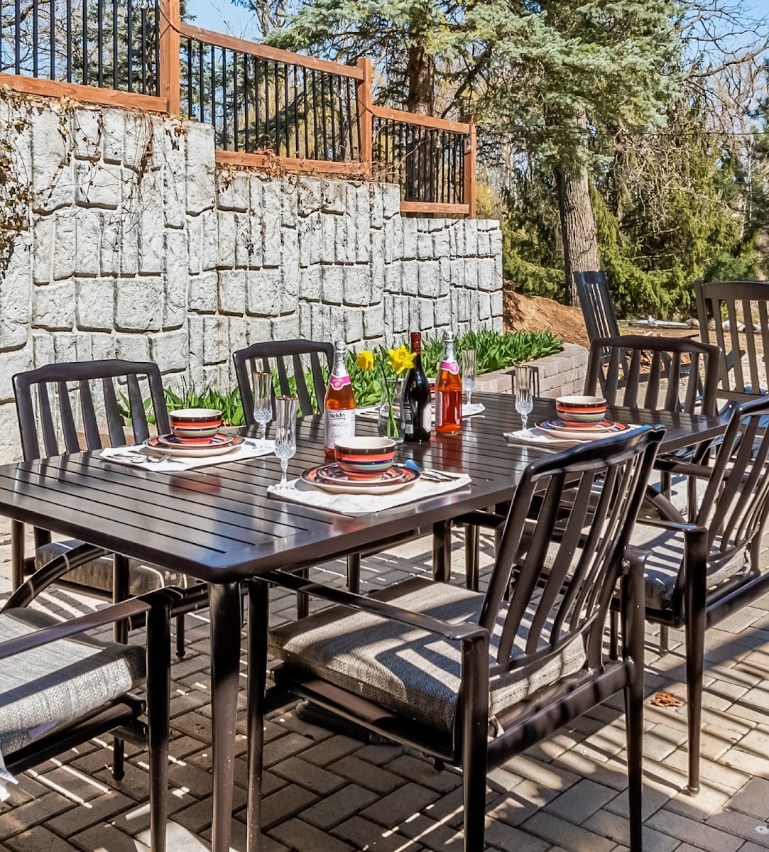 Harmony Inn. Relax, Recharge, and Relish the Charm of Harmony Inn!