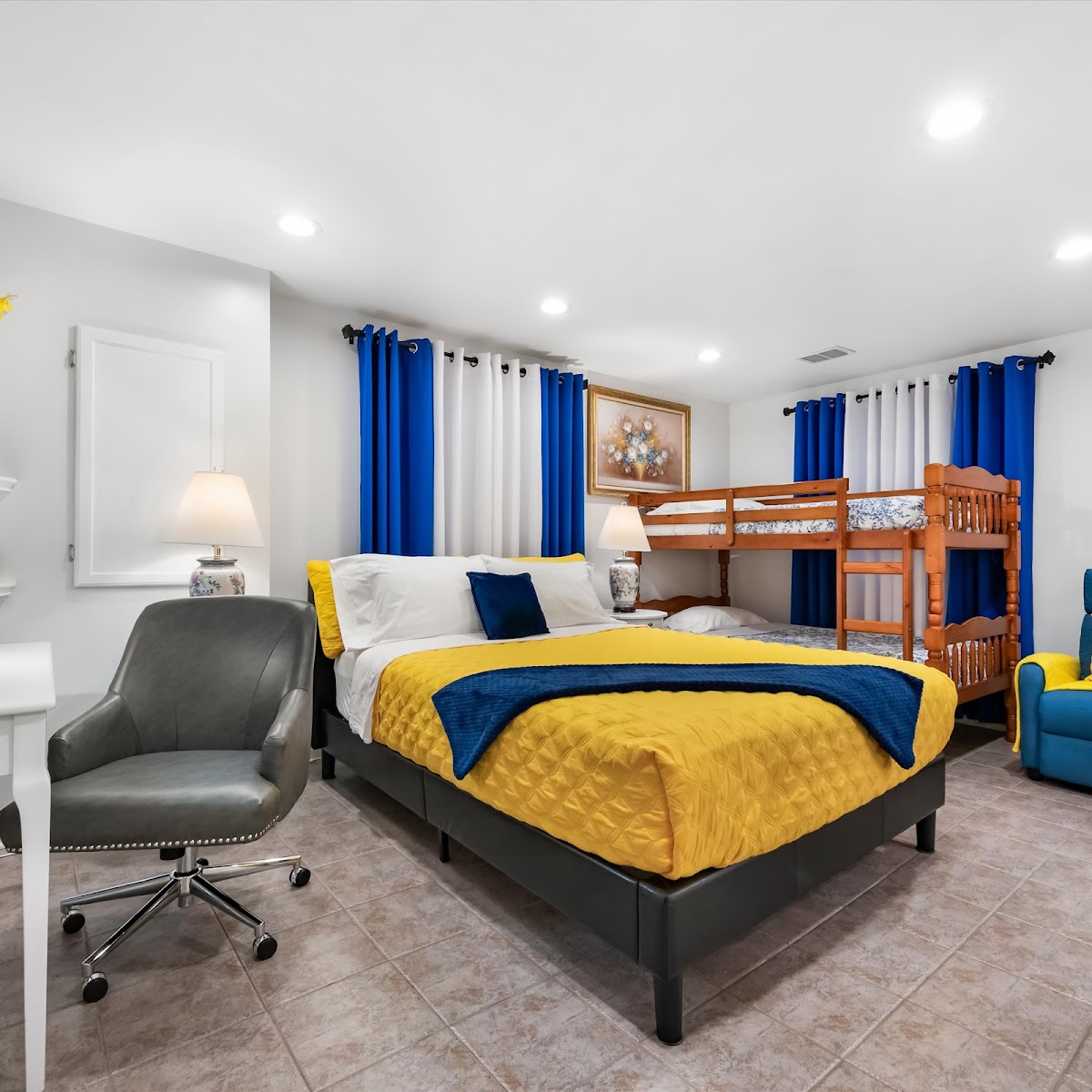 Harmony Inn. Relax, Recharge, and Relish the Charm of Harmony Inn! photo 2