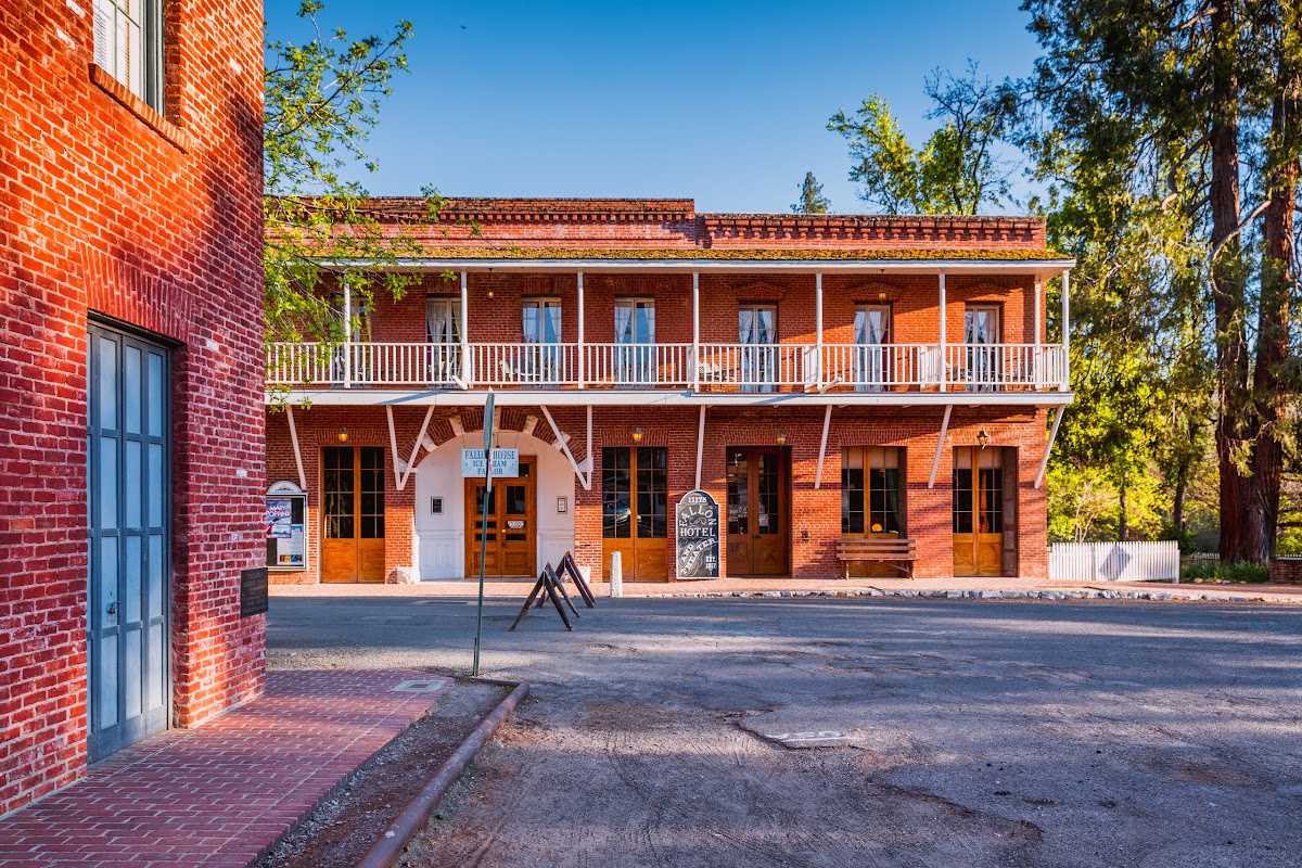 Fallon Hotel