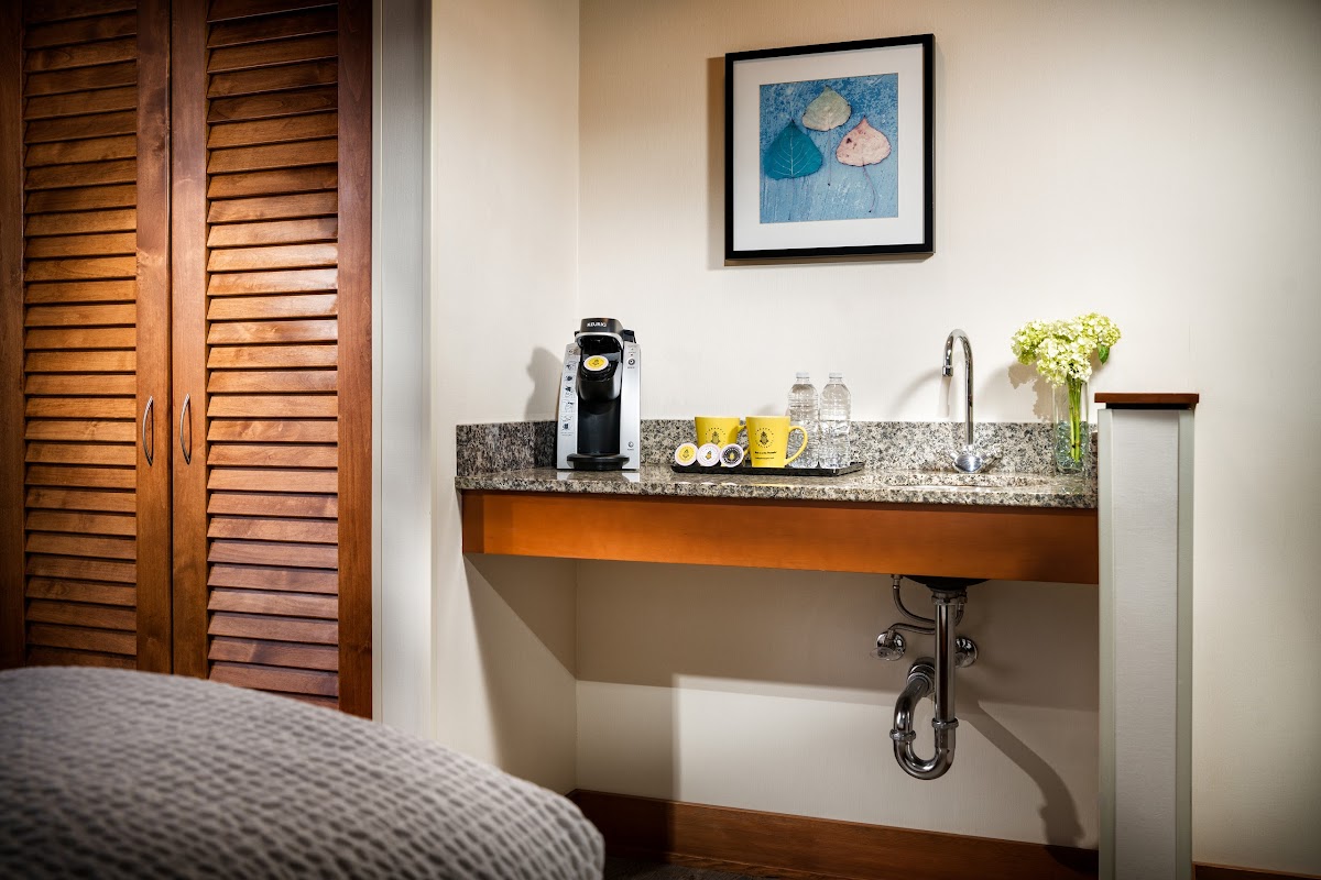 Watertown Hotel - A Staypineapple Hotel photo 2