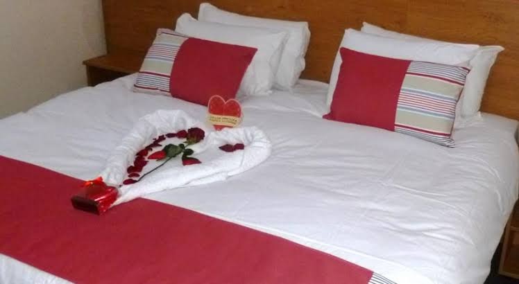 Ville Hotel photo 2