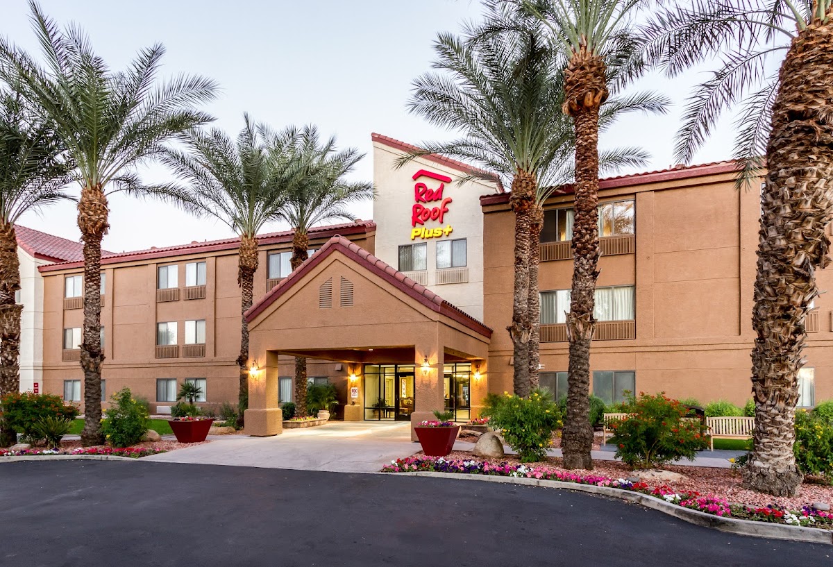 Red Roof PLUS+ Tempe - Phoenix Airport