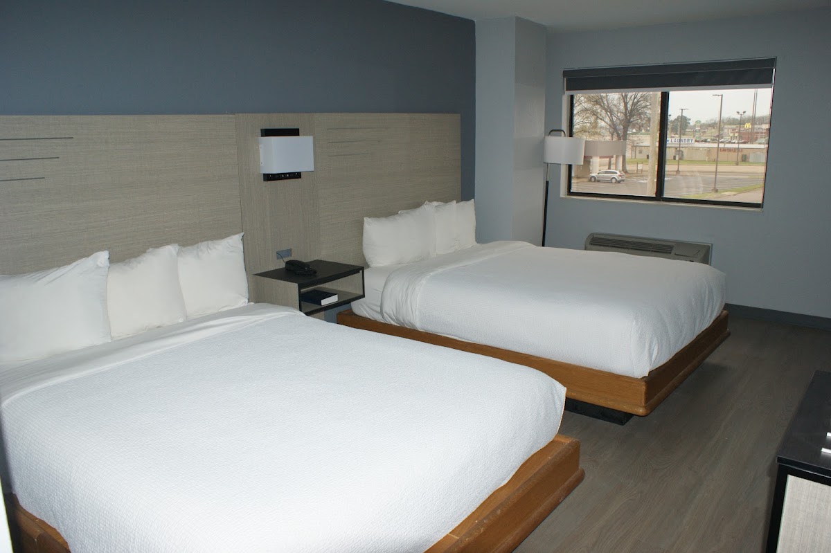 Sonesta Essential Van Buren Fort Smith photo 2