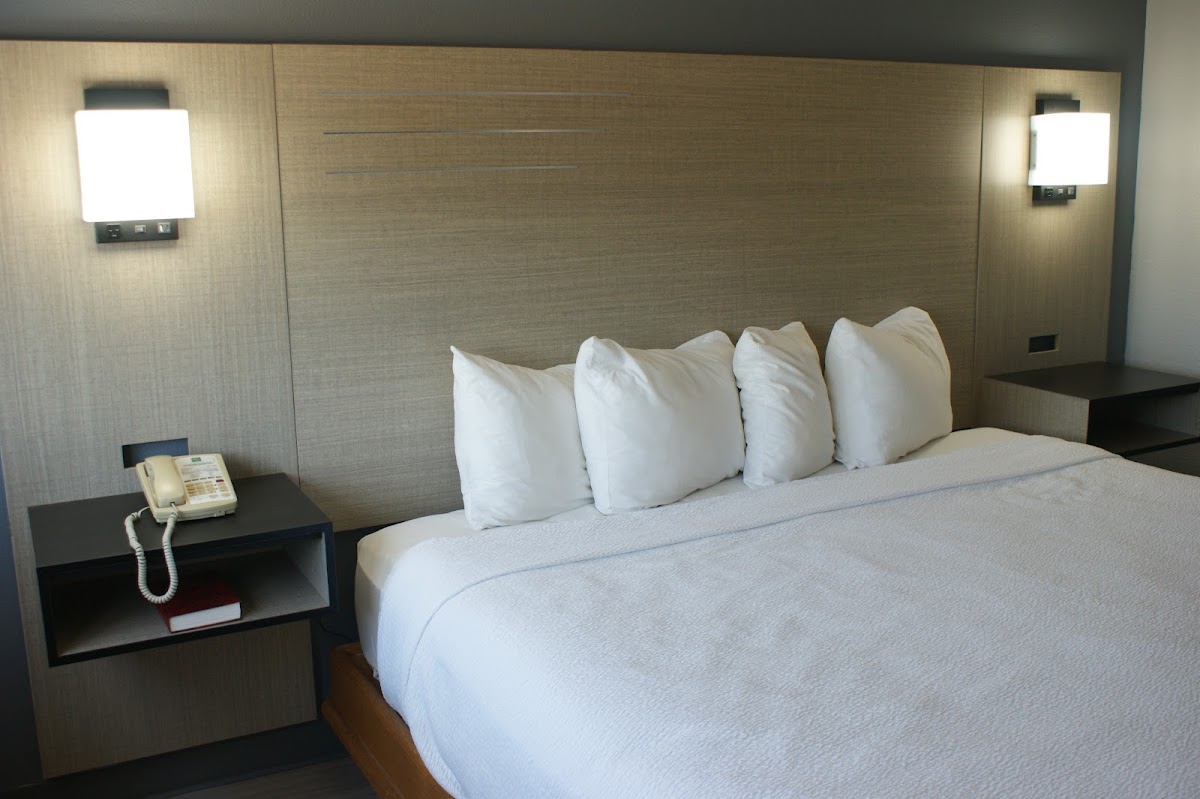 Sonesta Essential Van Buren Fort Smith photo 3