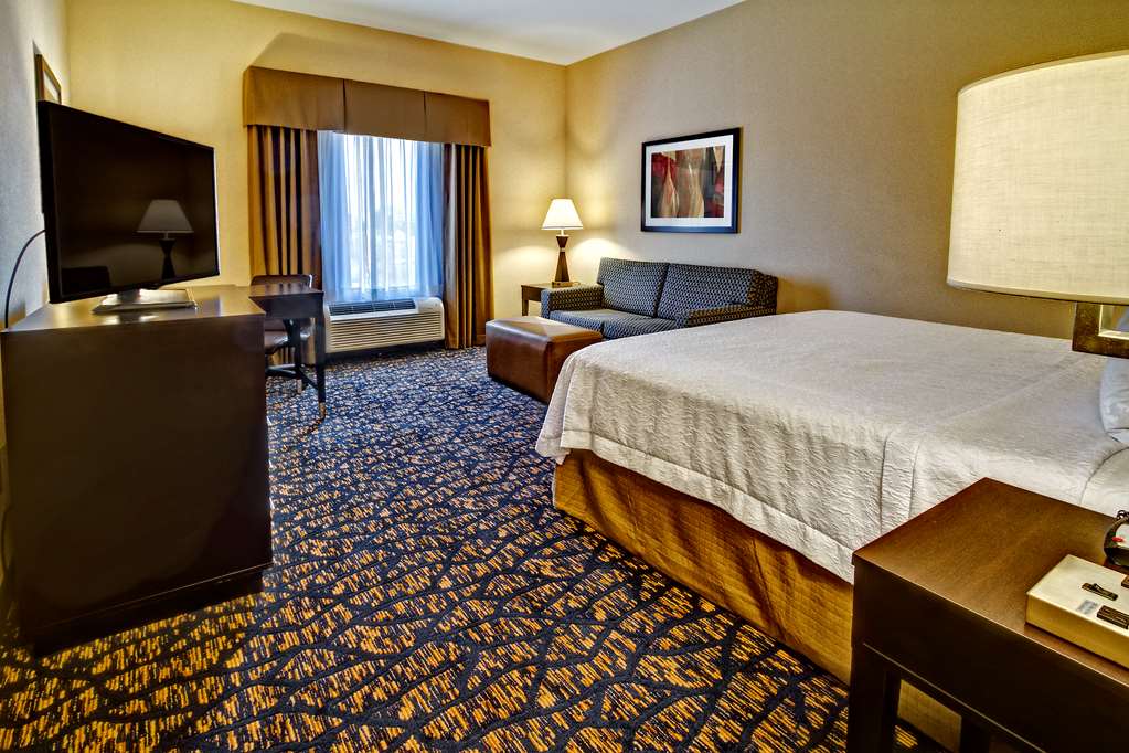 Hampton Inn Clarksdale photo 2