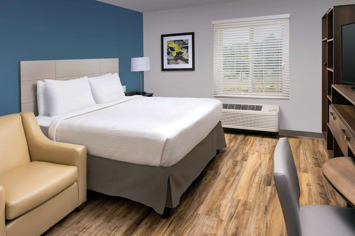 WoodSpring Suites Cherry Hill photo 2