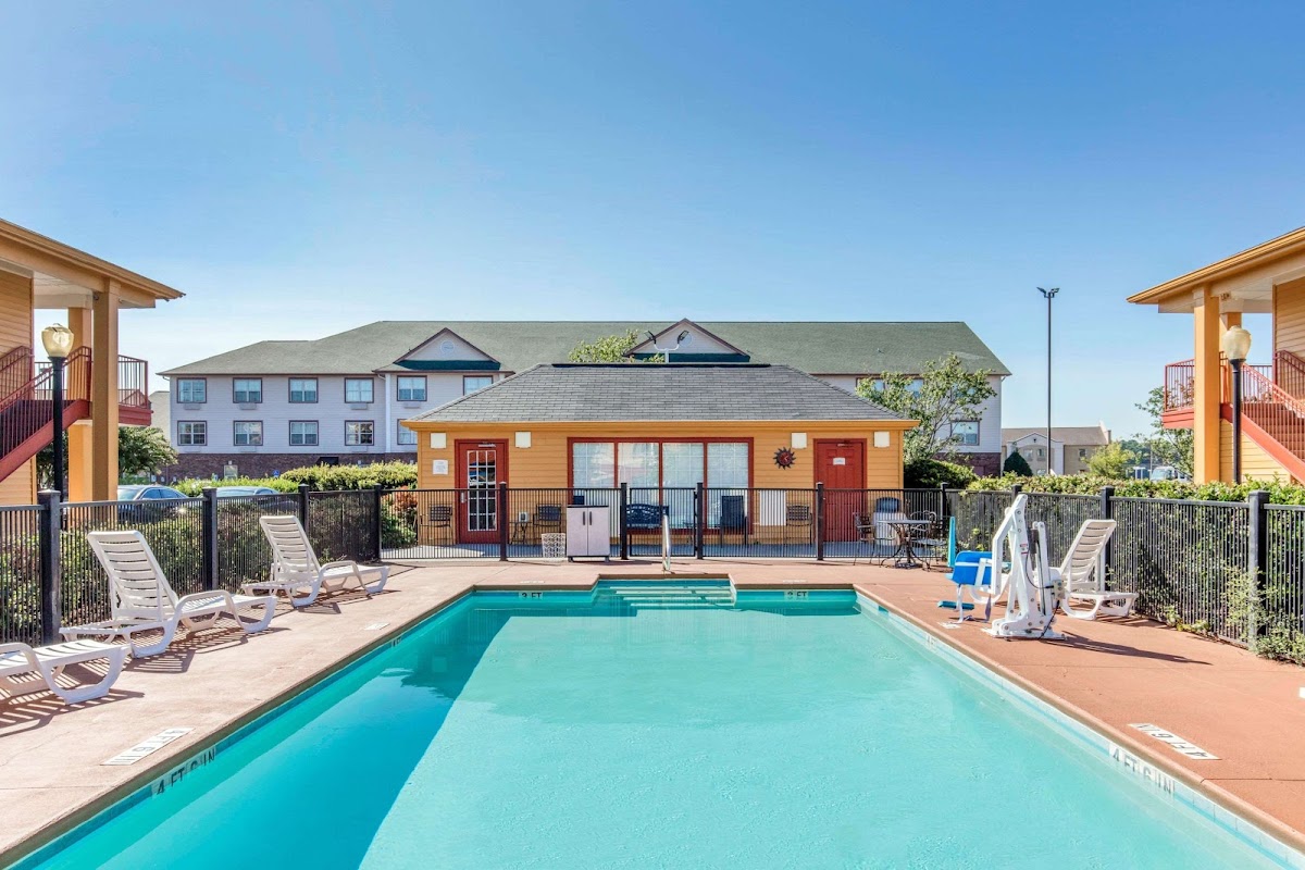Quality Inn Bessemer I-20 exit 108