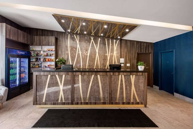 Quality Inn & Conference Centre photo 2