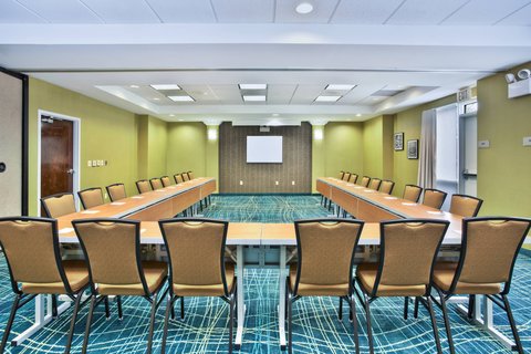 SpringHill Suites by Marriott Chicago Elmhurst/Oakbrook Area photo 2