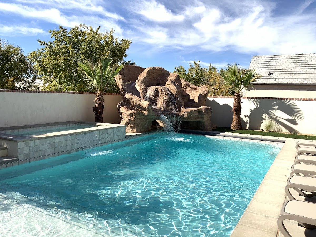 Living the Dream Vacation Rentals photo 2