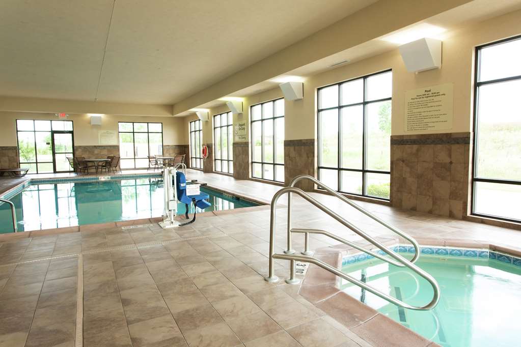 Hampton Inn & Suites Ankeny photo 2