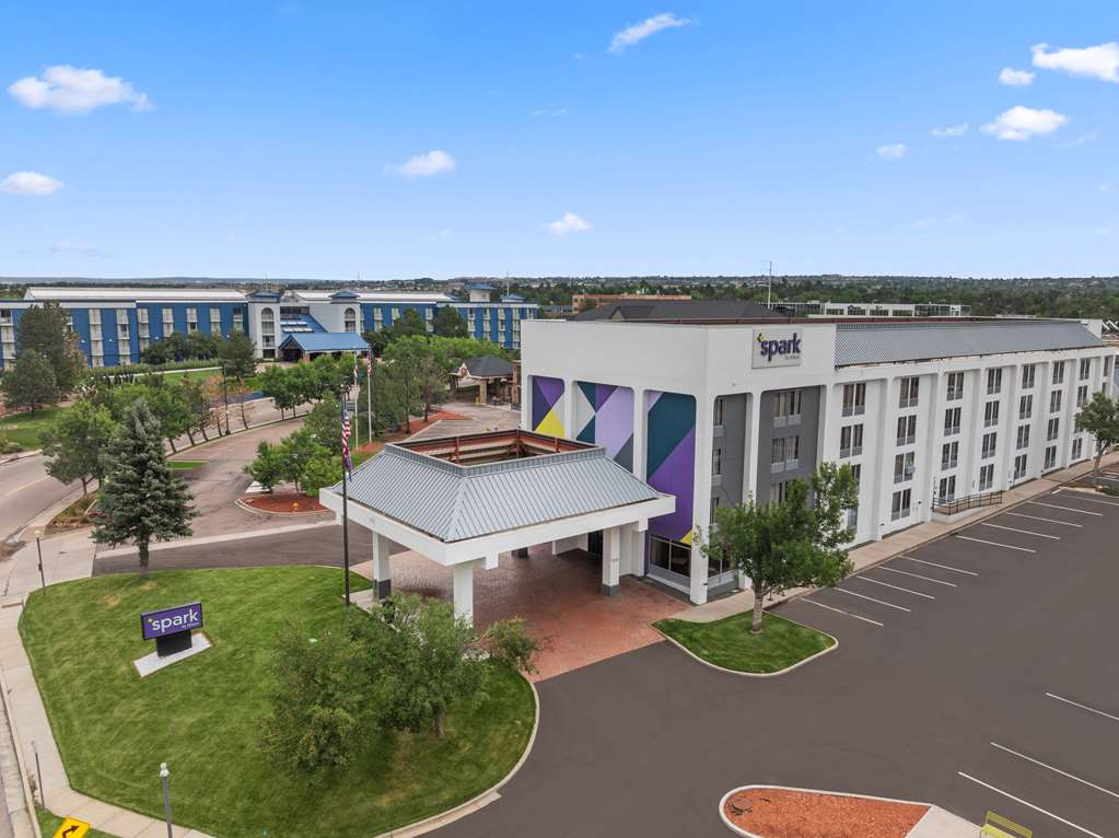 Spark by Hilton Colorado Springs I 25 Central