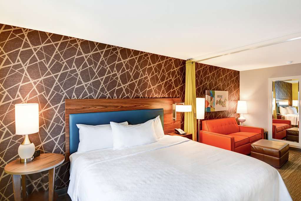 Home2 Suites by Hilton Green Bay photo 3