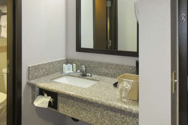 Quality Inn Spanish Fork North photo 3