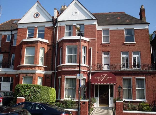 Dawson House Hotel