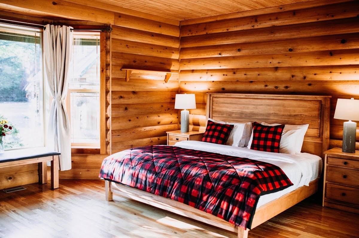Cowichan River Lodge photo 2