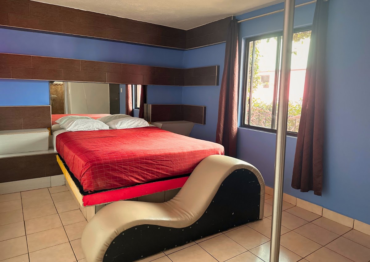 Hotel Los Jacuzzis photo 2