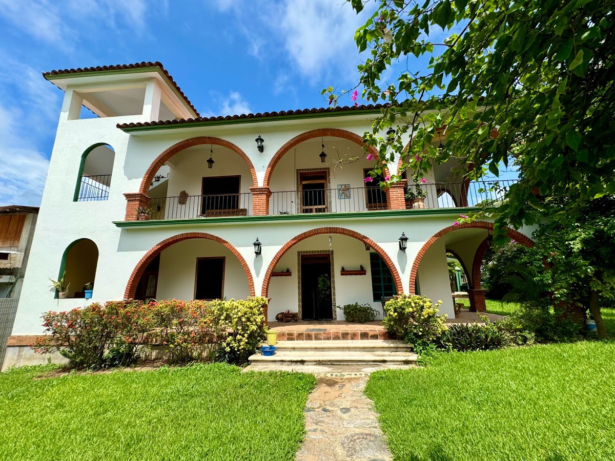 CASA GIO LA PUNTA