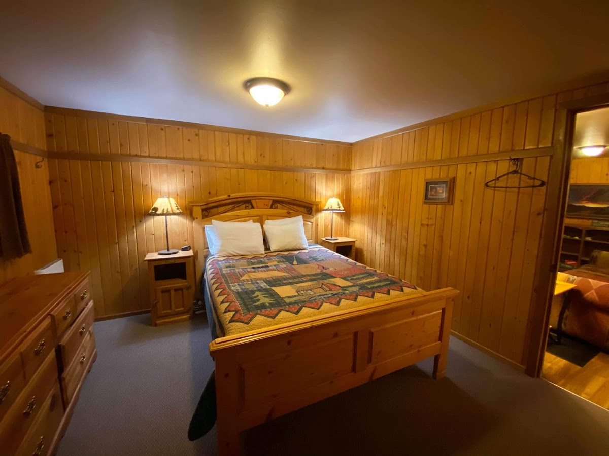 North Shore Lodge photo 2