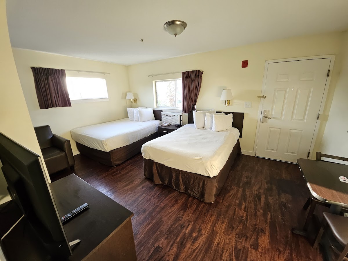 Tampa Bay Extended Stay Airport photo 2