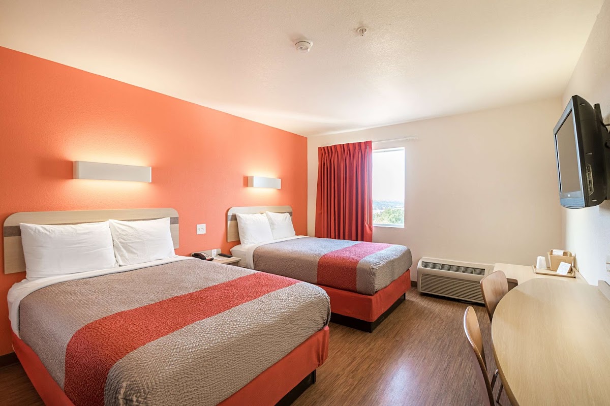 Motel 6 Marble Falls, TX photo 2