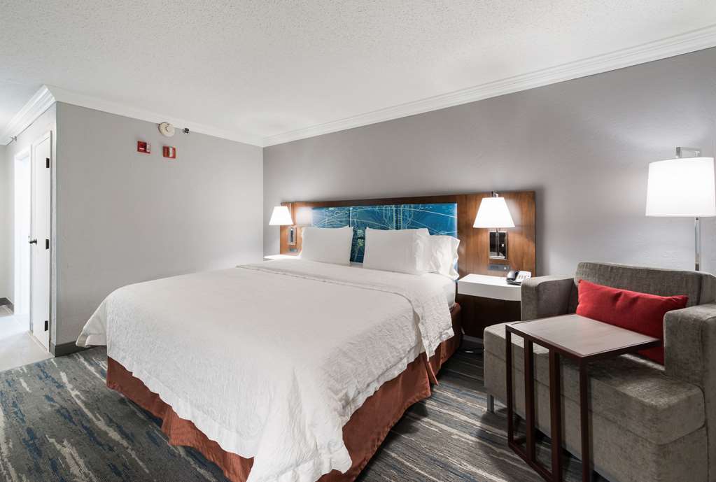 Hampton Inn & Suites Chicago/Hoffman Estates photo 2