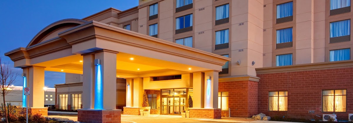 Holiday Inn Express & Suites Newmarket, an IHG Hotel