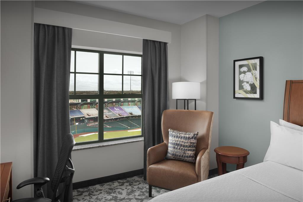 Hilton Garden Inn Oklahoma City Bricktown photo 2