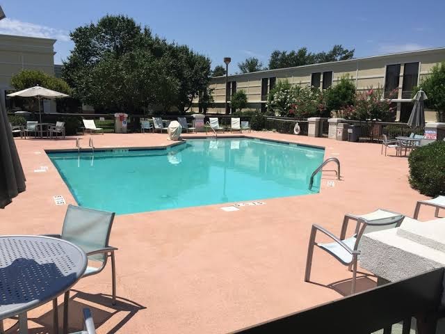 Holiday Inn Lumberton North - I-95 by IHG photo 3