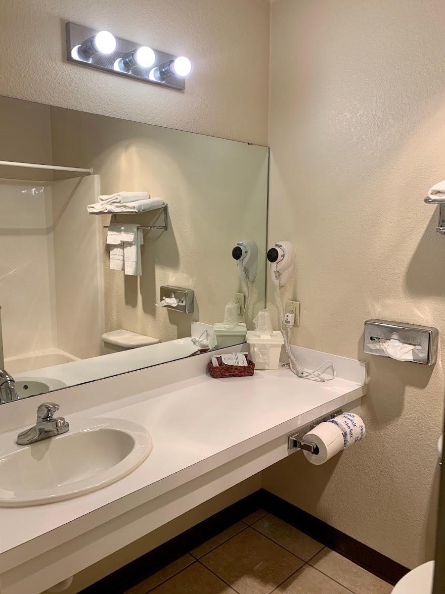 Candlelight Inn & Suites Hwy 69 near McAlester photo 3