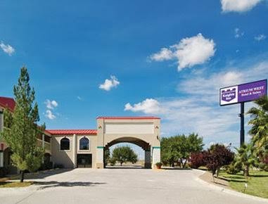 Atrium Inn