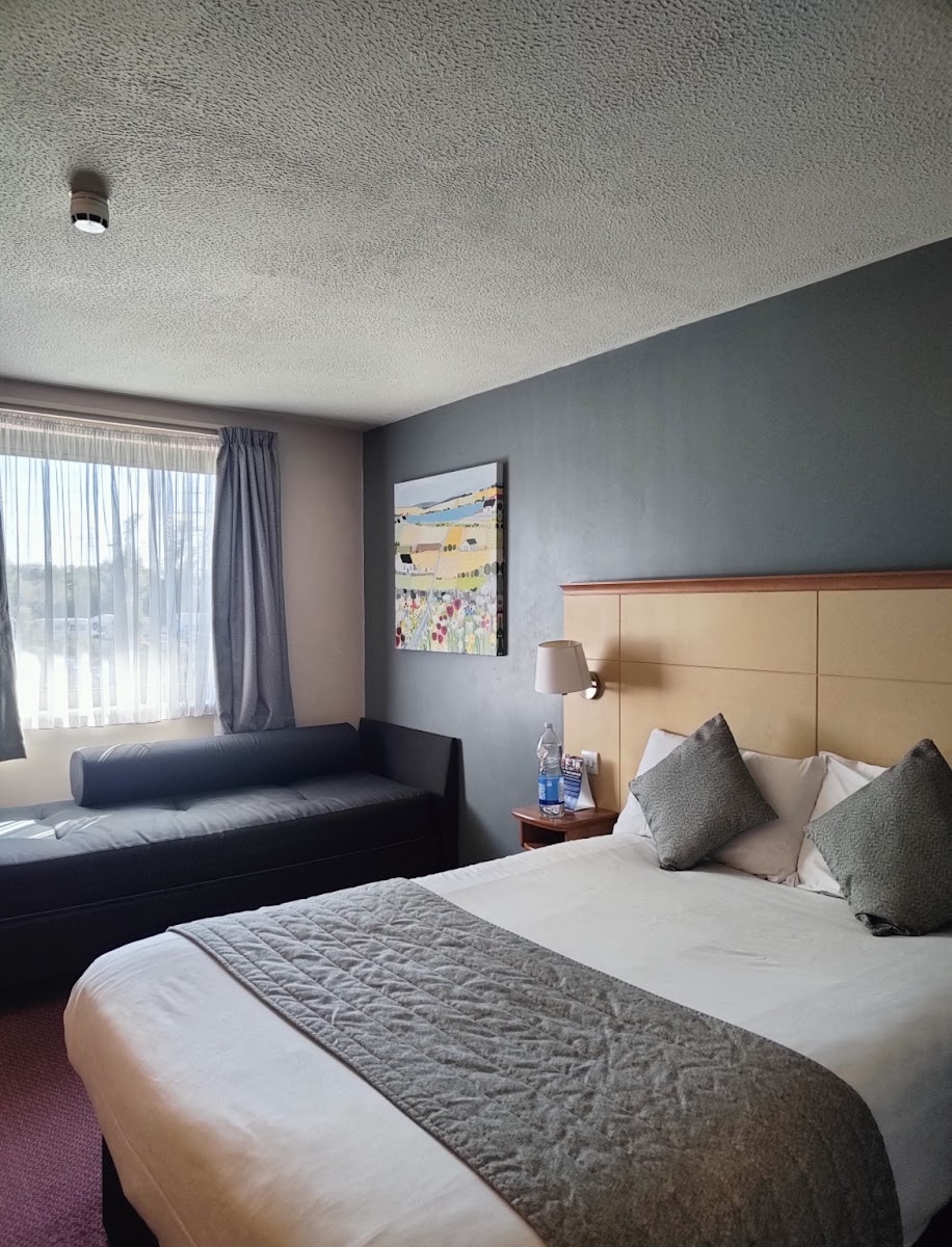 Days Inn by Wyndham Cannock Norton Canes M6 Toll photo 3