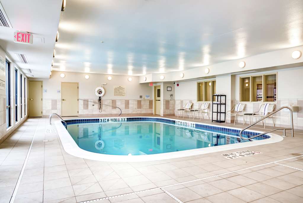 Hampton Inn St. Joseph photo 3