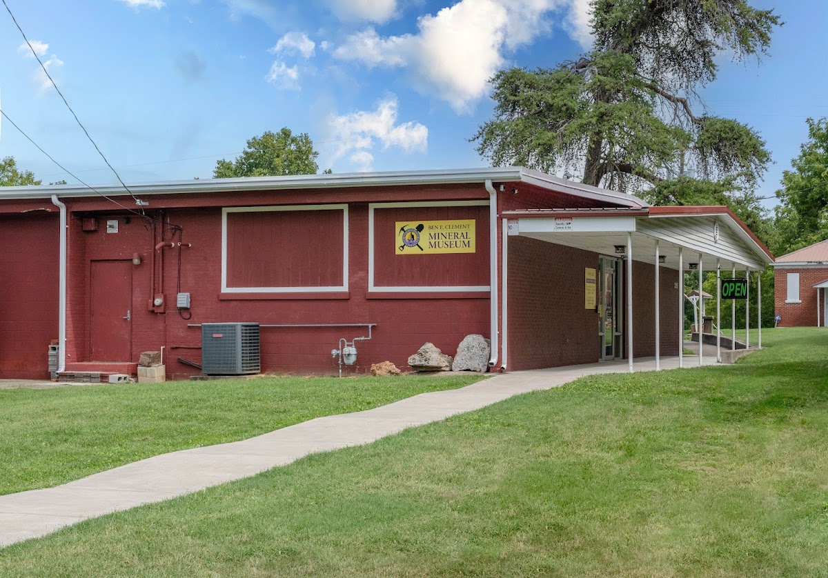 Ben E. Clement Mineral Museum