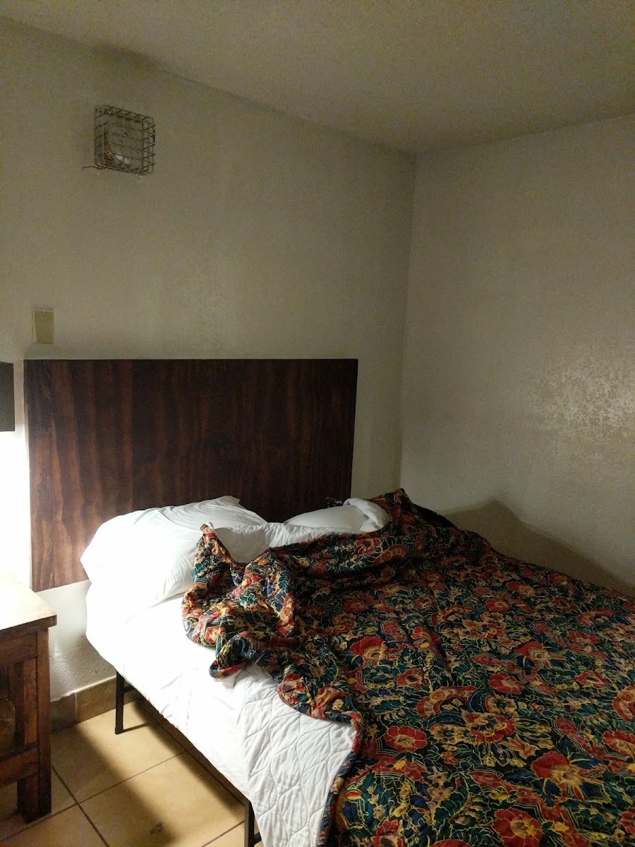 Park West Inn photo 2