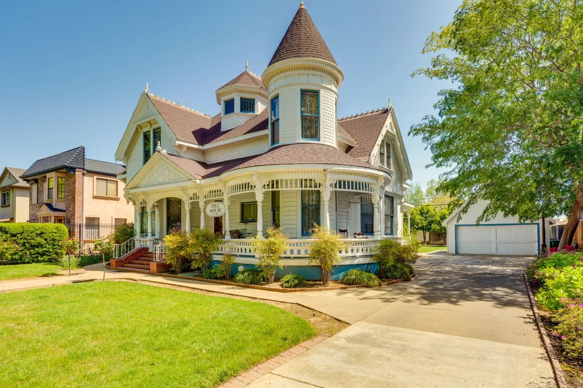 Lodi Hill House