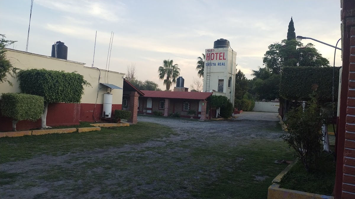 Hotel Siesta Real