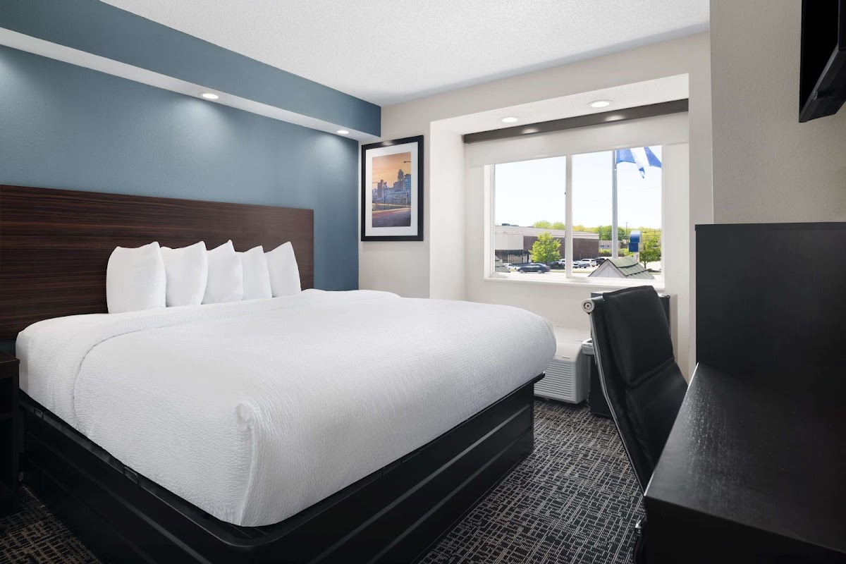 Baymont by Wyndham Boardman photo 2