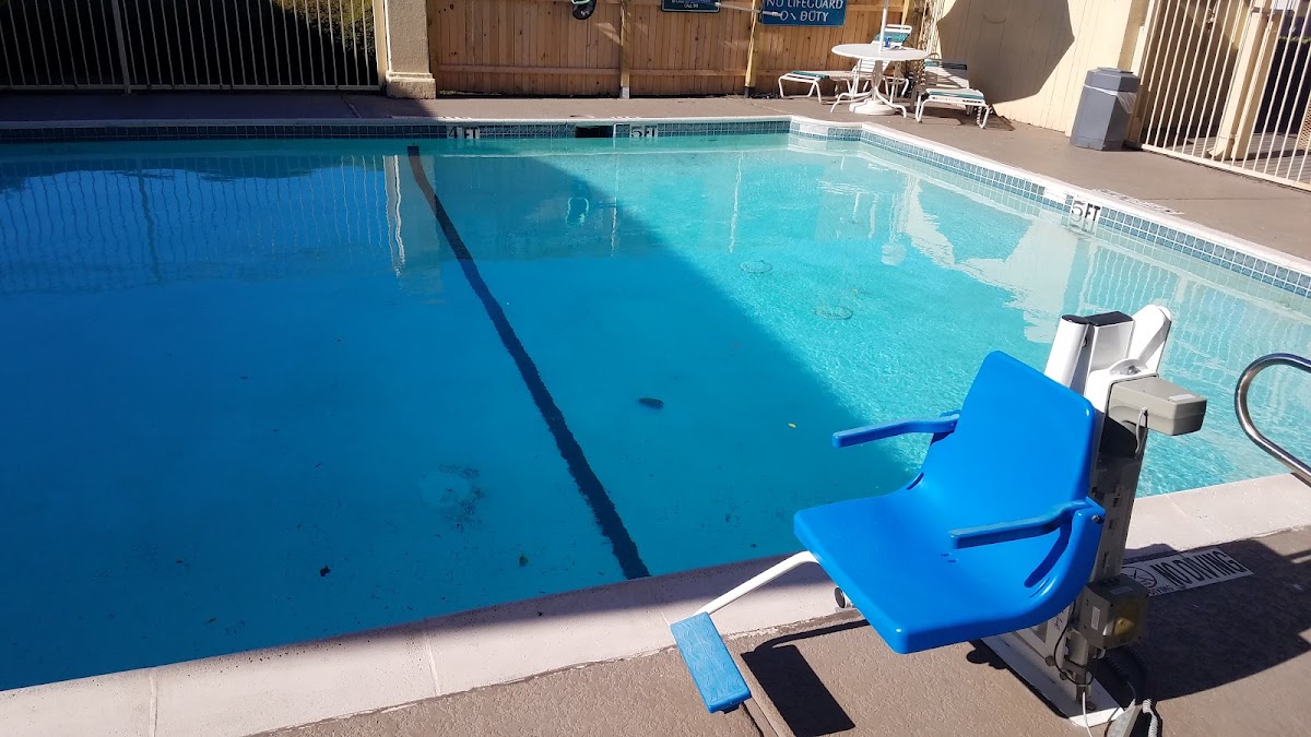 Motel 6 Grand Prairie, TX - Interstate 30 photo 3
