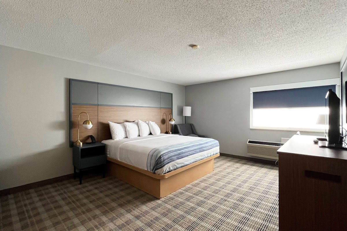 AmericInn by Wyndham Marshfield photo 2